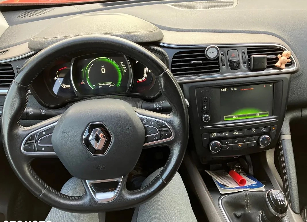 Renault Kadjar cena 46900 przebieg: 120000, rok produkcji 2015 z Września małe 22